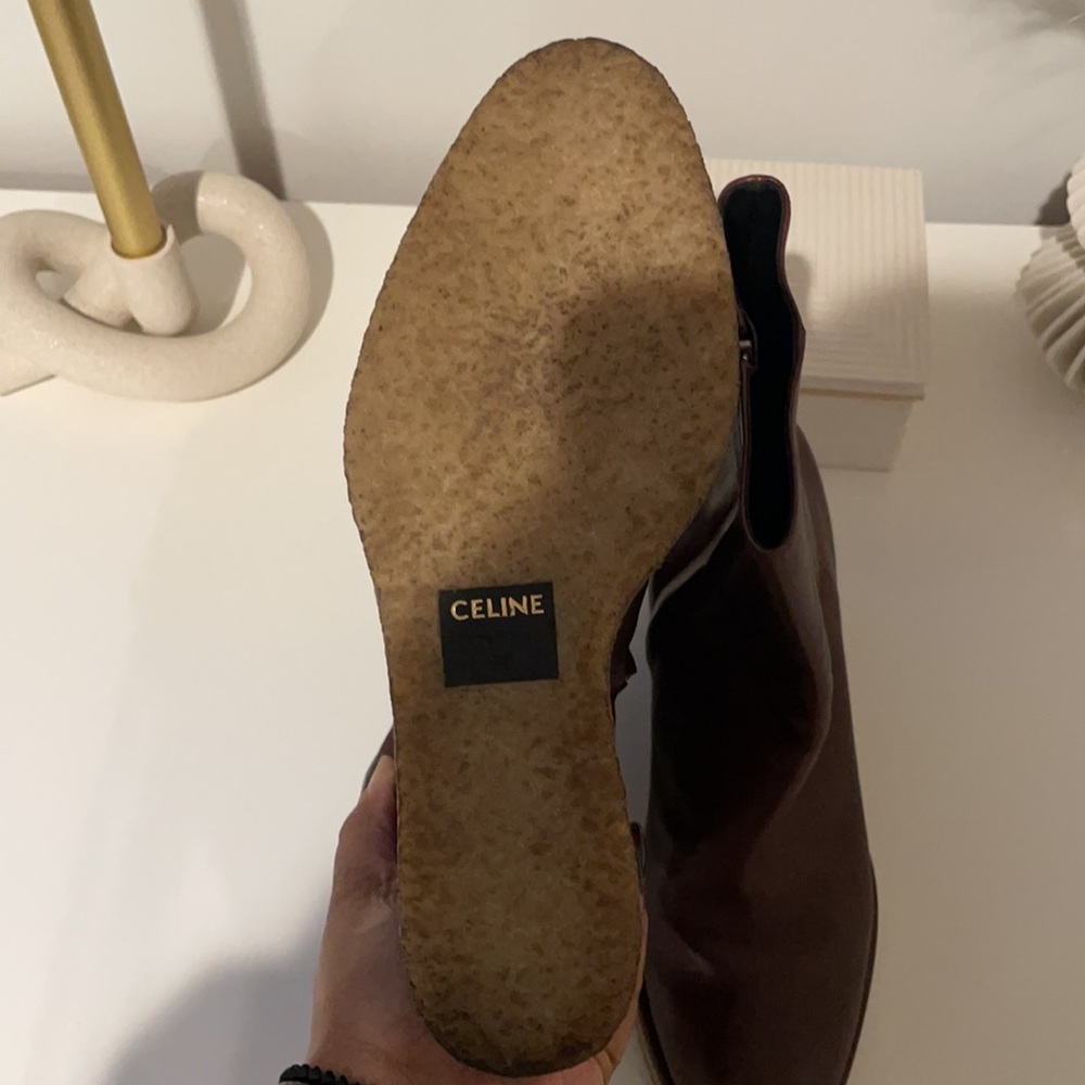 Boots - Picture 3 of 3